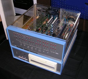664px-Altair_8800_Computer