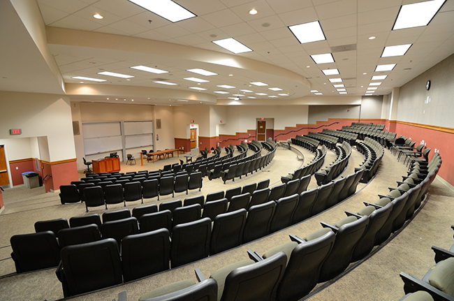 Photo of empty lecture hall (© SeanPavonePhoto - Fotolia.com)