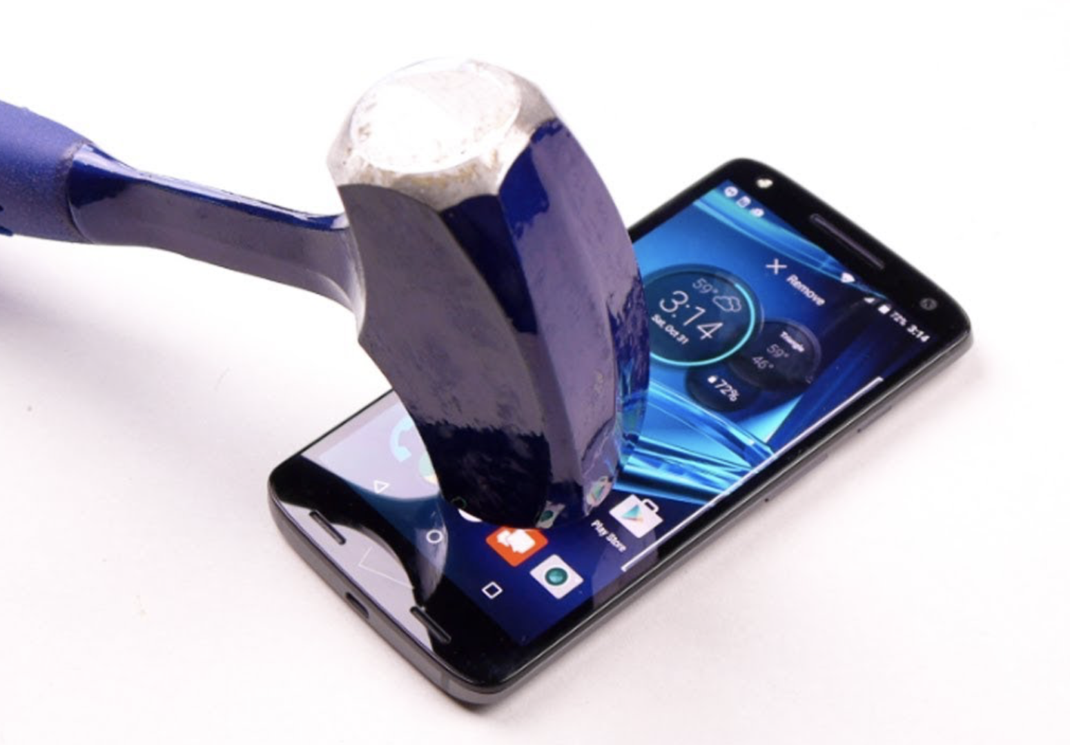 As Smartphone Ownership Cycles Lengthen, Consumers Need to Consider Device Durability