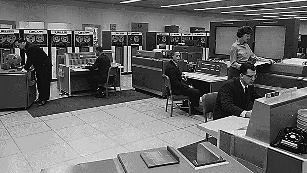 7090__620x350 IBM 7090 (IBM Corp.)